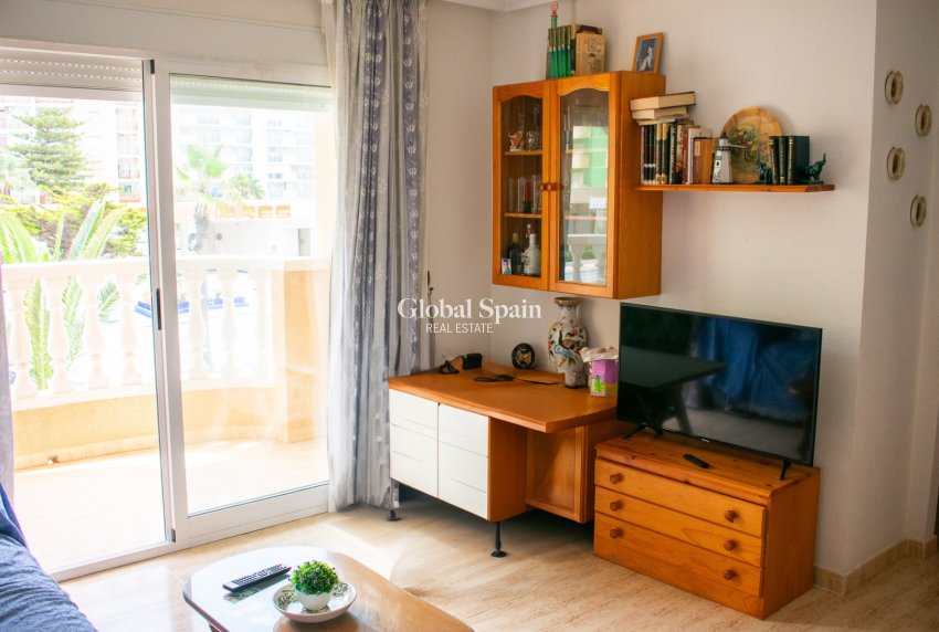 Wiederverkauf - WOHNUNG -
LA MANGA DEL MAR MENOR