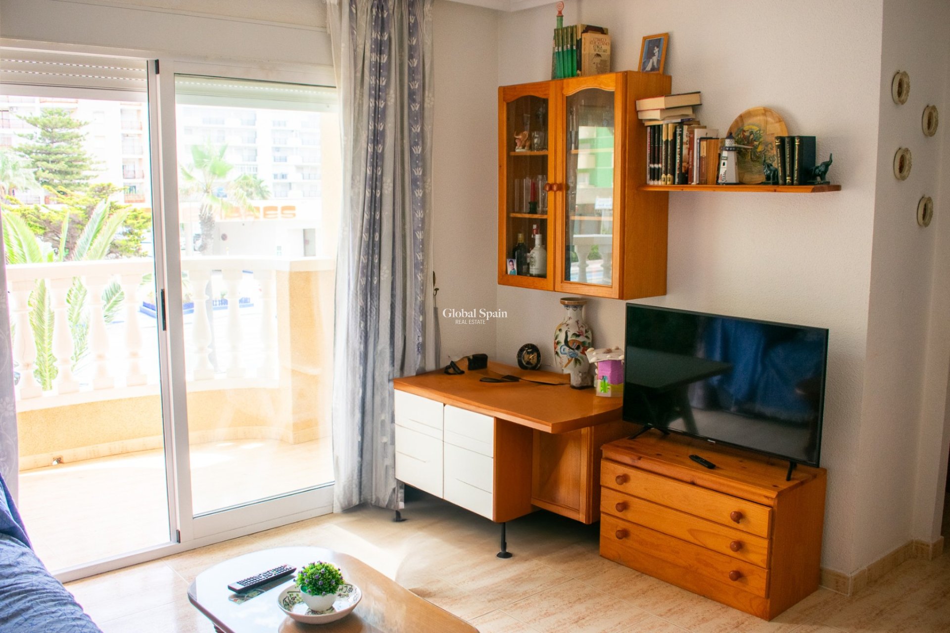 Wiederverkauf - WOHNUNG -
LA MANGA DEL MAR MENOR