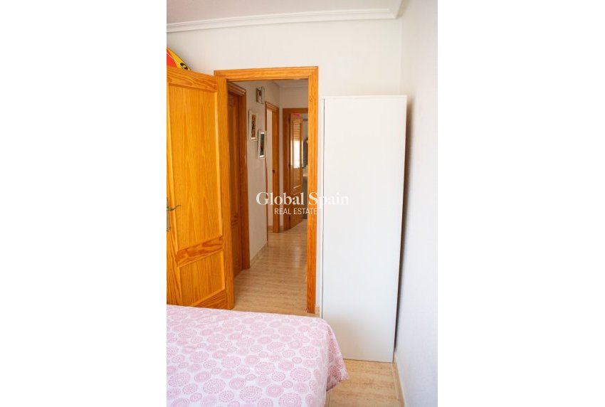 Wiederverkauf - WOHNUNG -
LA MANGA DEL MAR MENOR