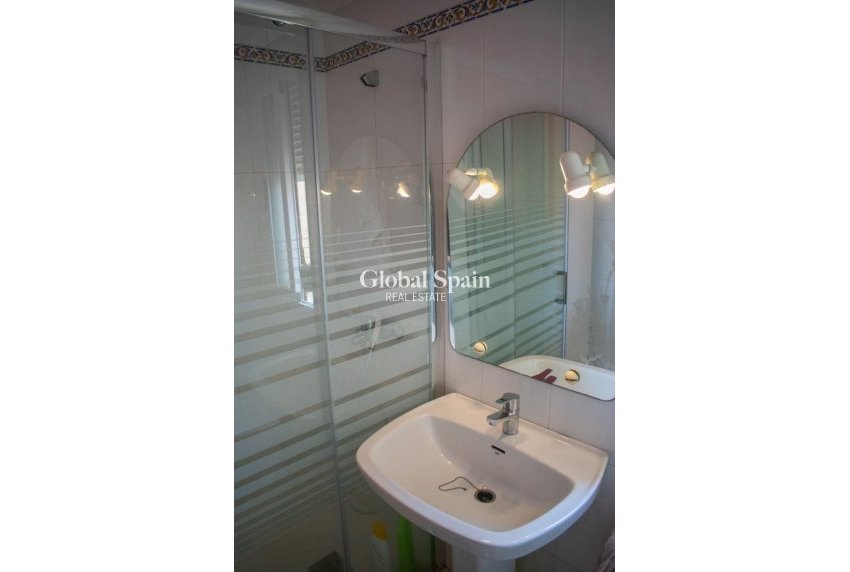 Wiederverkauf - WOHNUNG -
LA MANGA DEL MAR MENOR