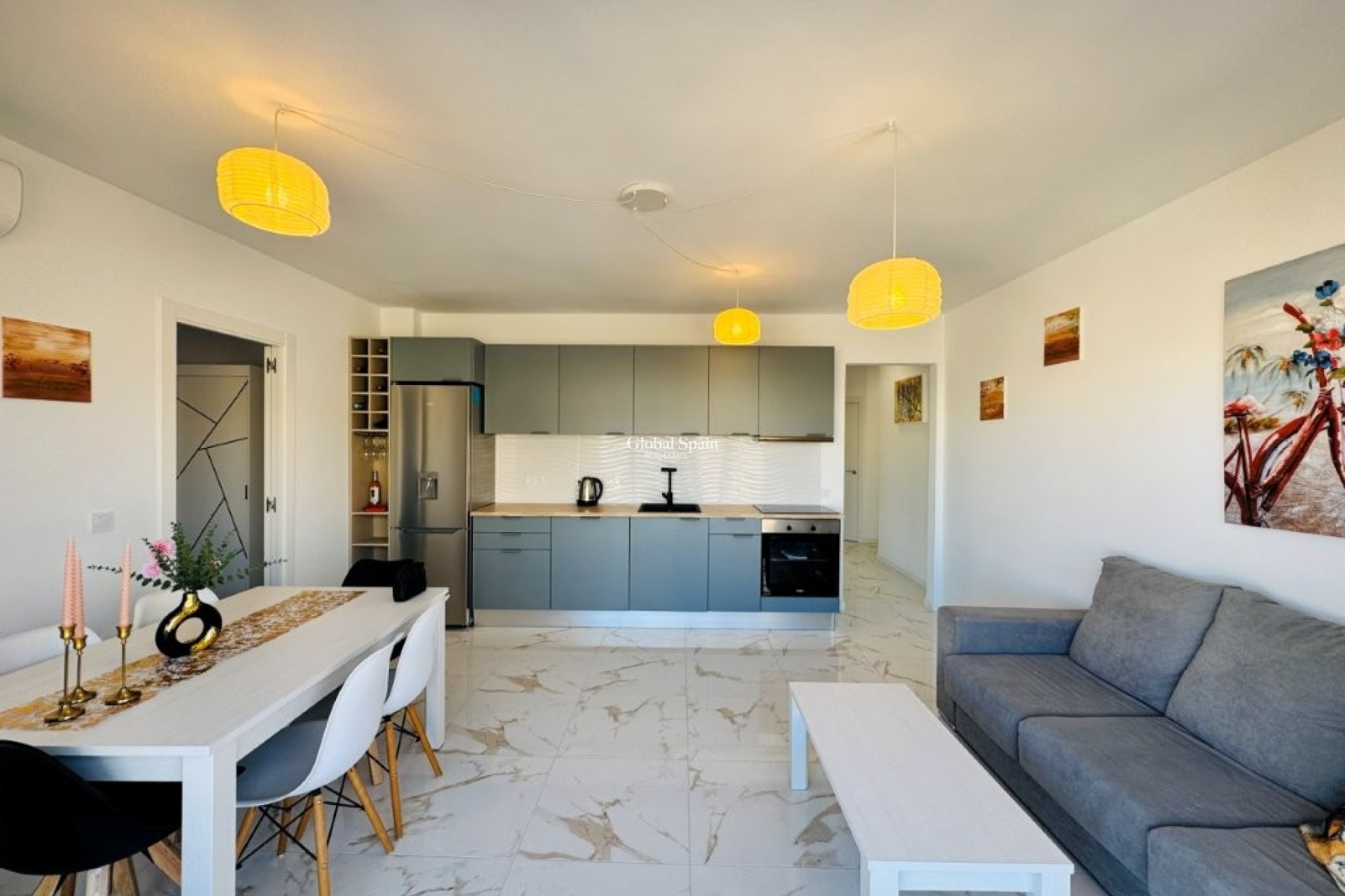 Wiederverkauf - WOHNUNG -
LA MATA - Costa Blanca