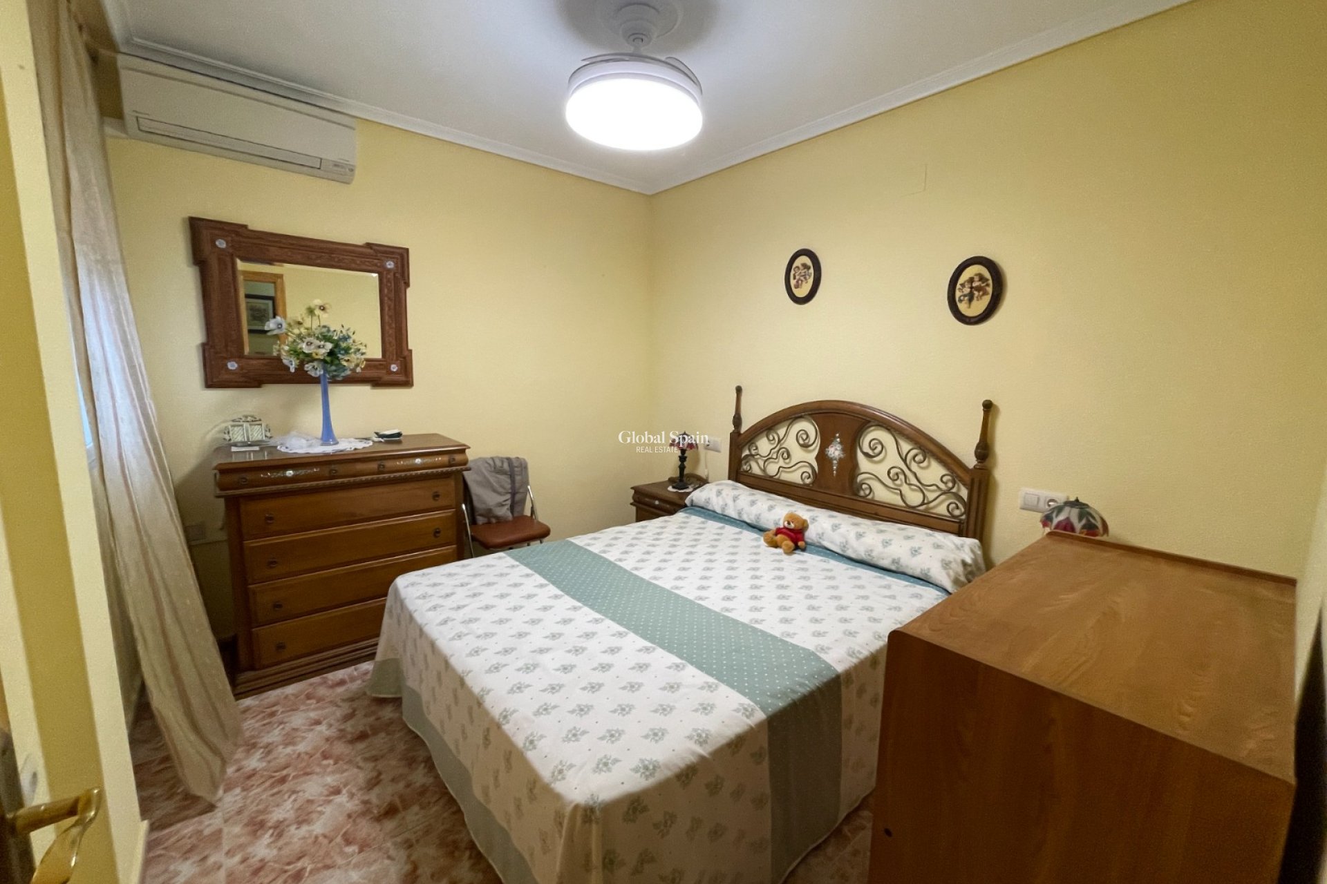 Wiederverkauf - WOHNUNG -
LA MATA - Costa Blanca