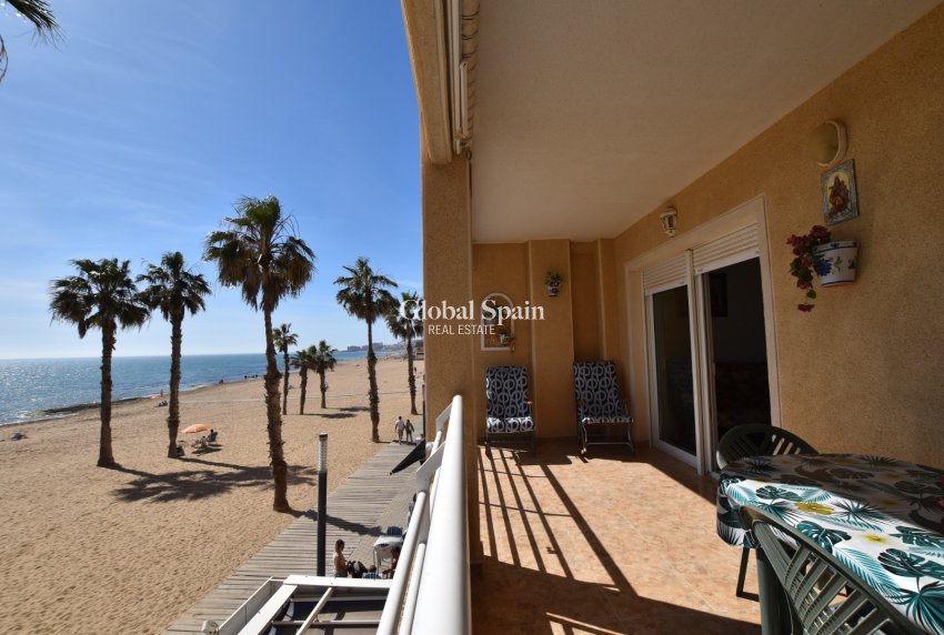 Wiederverkauf - WOHNUNG -
LA MATA - Costa Blanca