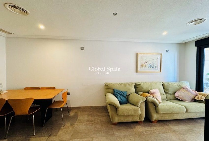 Wiederverkauf - WOHNUNG -
LA MATA - Costa Blanca