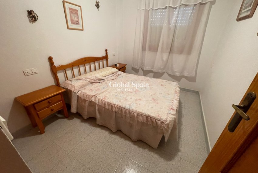 Wiederverkauf - WOHNUNG -
LA MATA - Costa Blanca