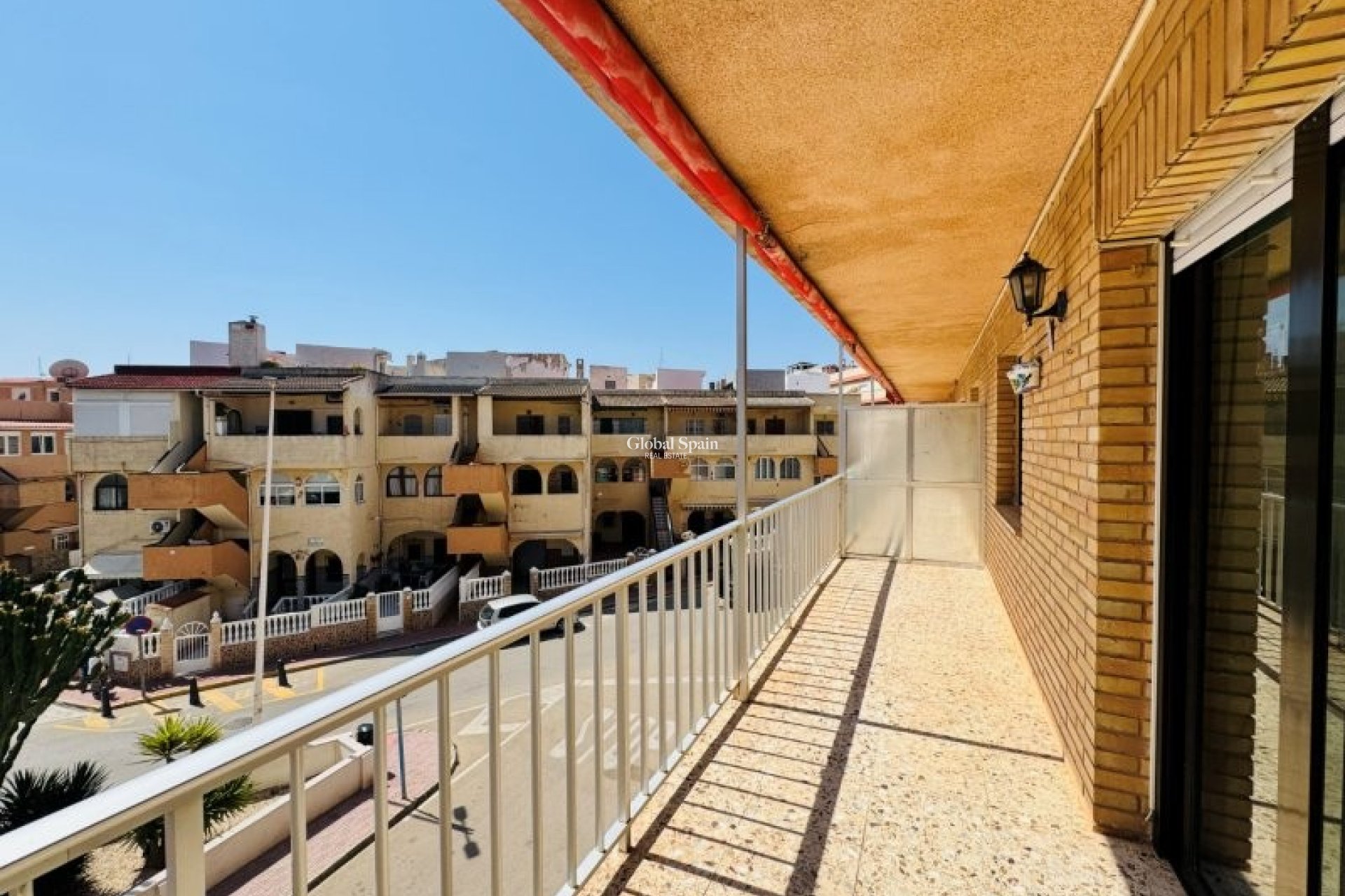 Wiederverkauf - WOHNUNG -
LA MATA - Costa Blanca
