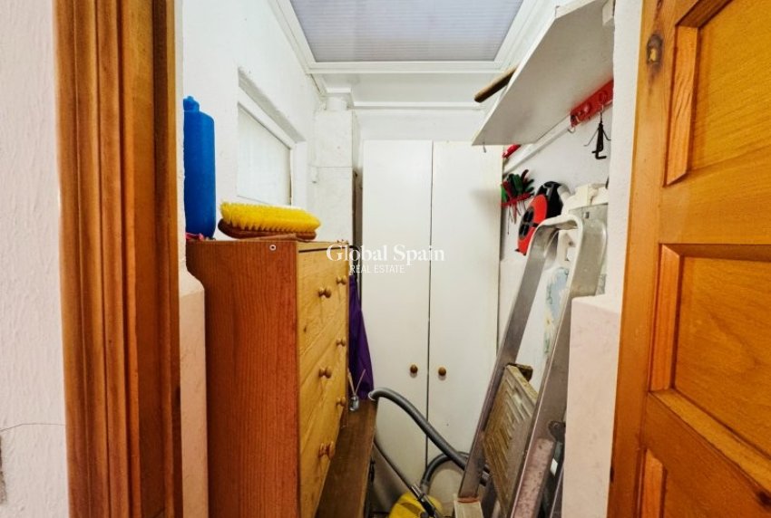 Wiederverkauf - WOHNUNG -
LA MATA - Costa Blanca