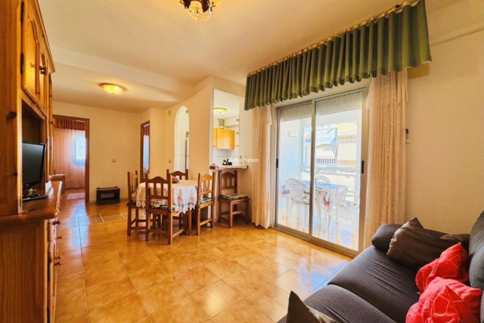 Wiederverkauf - WOHNUNG -
LA MATA - Costa Blanca