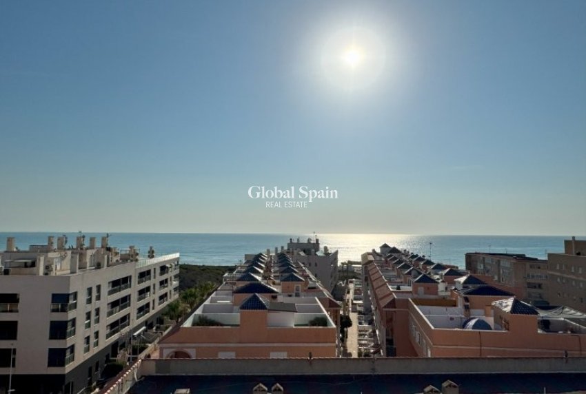 Wiederverkauf - WOHNUNG -
LA MATA - Costa Blanca