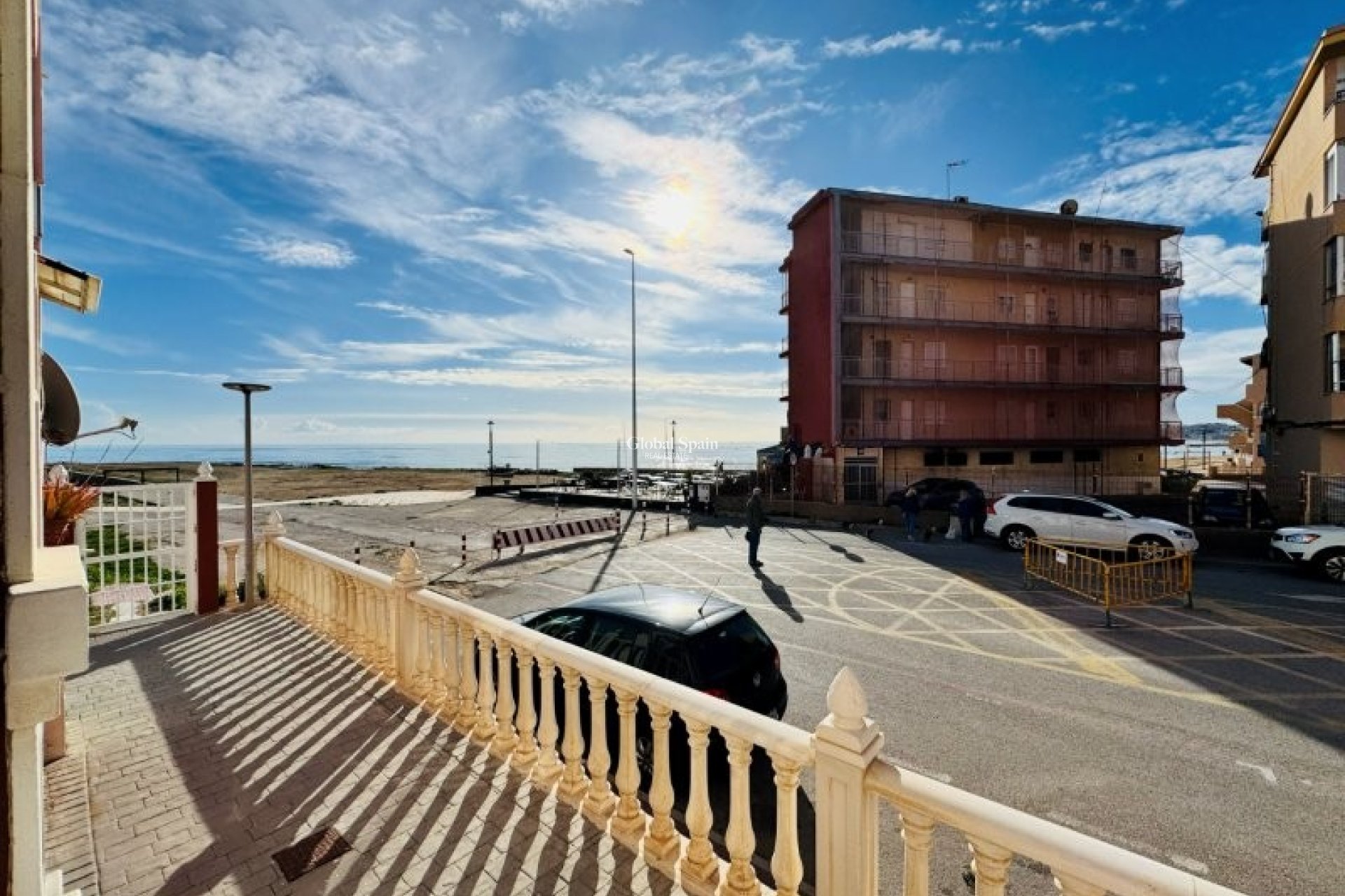 Wiederverkauf - WOHNUNG -
LA MATA - Costa Blanca