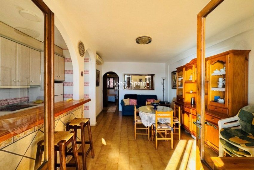 Wiederverkauf - WOHNUNG -
LA MATA - Costa Blanca