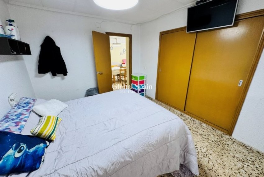 Wiederverkauf - WOHNUNG -
LA MATA - Costa Blanca