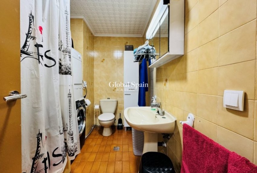 Wiederverkauf - WOHNUNG -
LA MATA - Costa Blanca