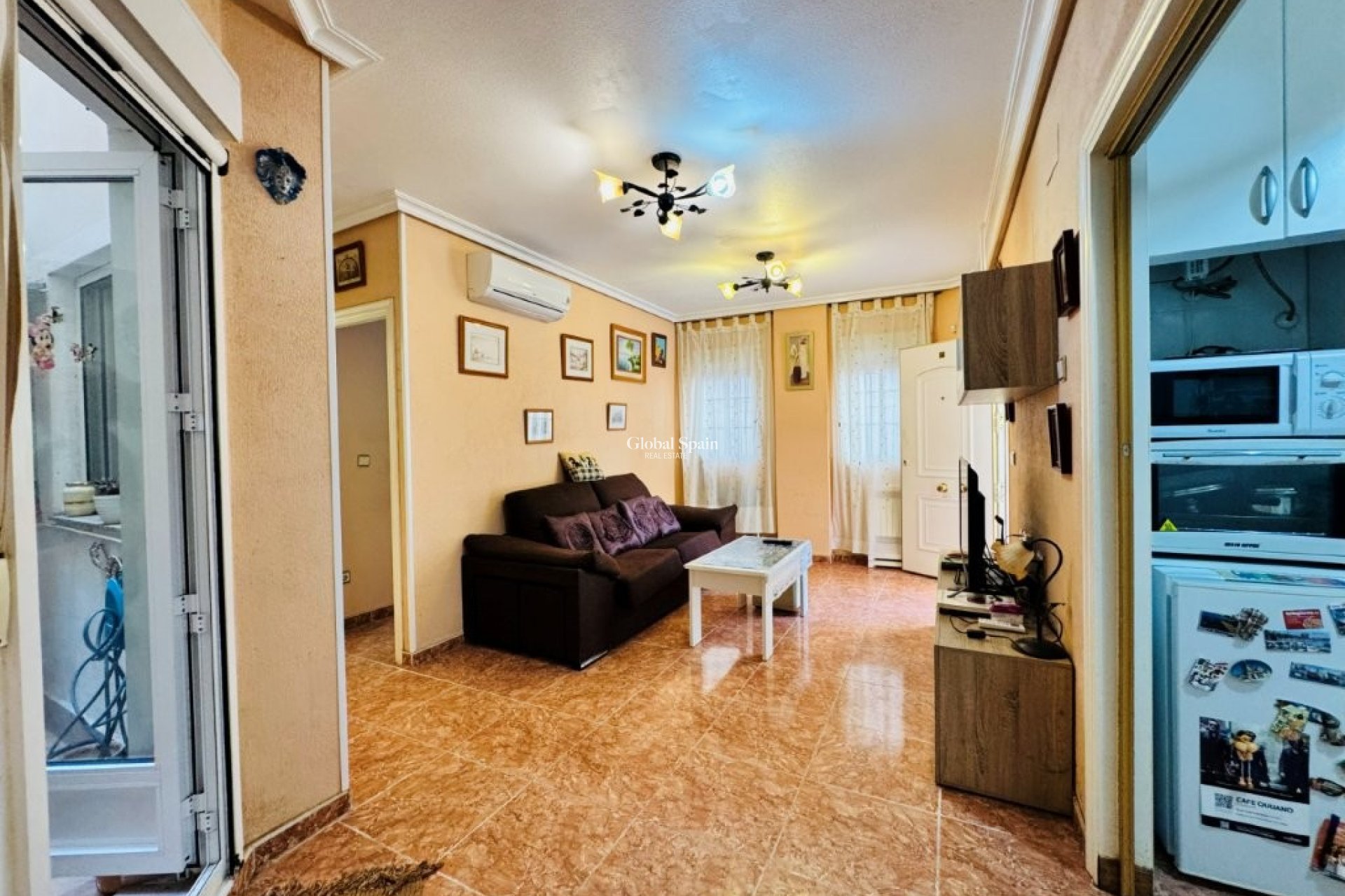 Wiederverkauf - WOHNUNG -
LA MATA - Costa Blanca