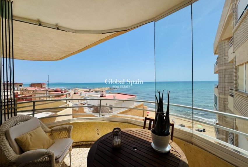 Wiederverkauf - WOHNUNG -
LA MATA - Costa Blanca