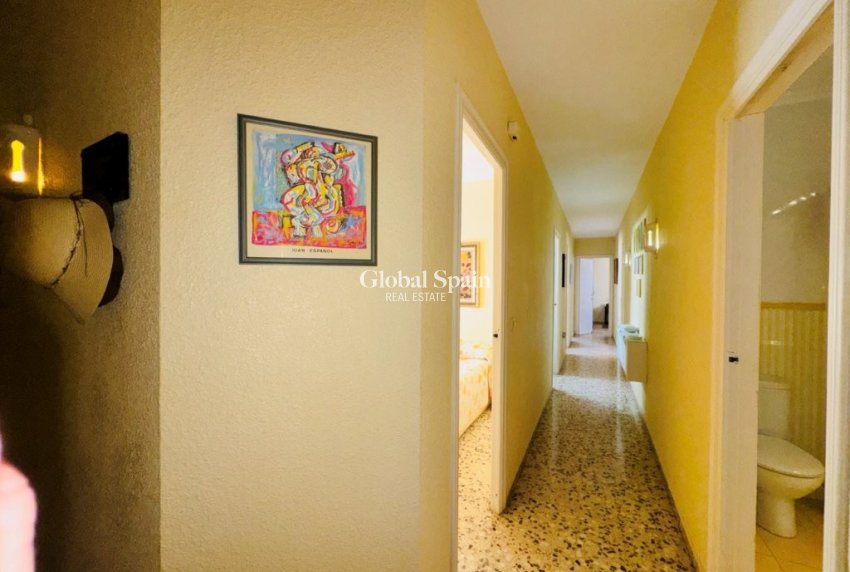 Wiederverkauf - WOHNUNG -
LA MATA - Costa Blanca
