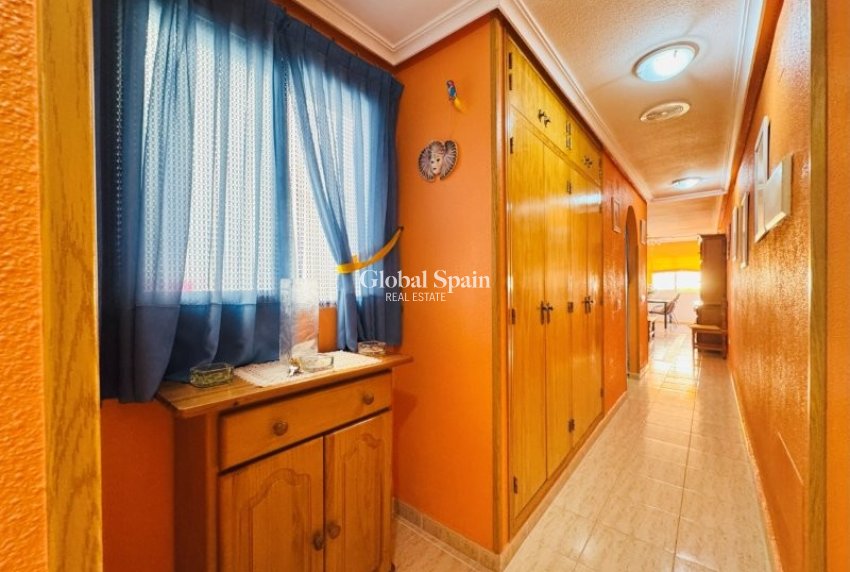 Wiederverkauf - WOHNUNG -
LA MATA - Costa Blanca