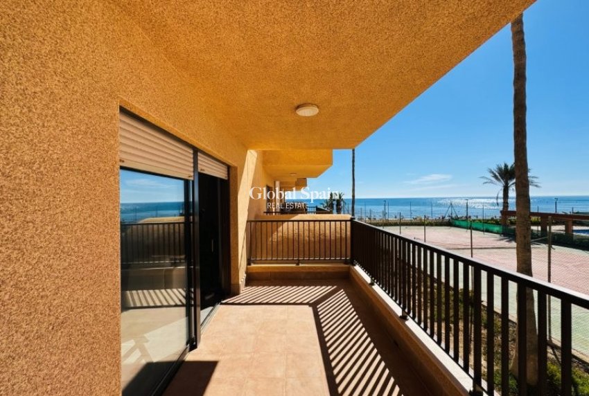 Wiederverkauf - WOHNUNG -
LA MATA - Costa Blanca