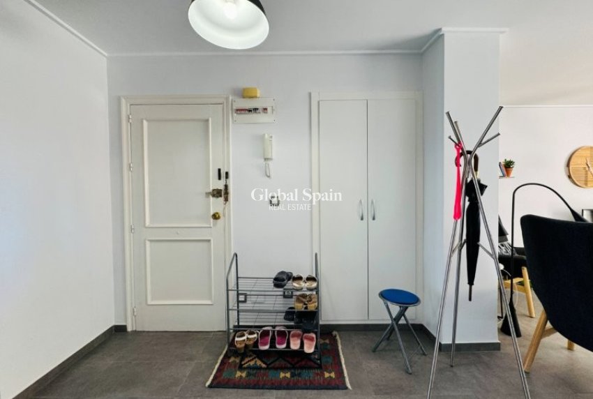 Wiederverkauf - WOHNUNG -
LA MATA - Costa Blanca