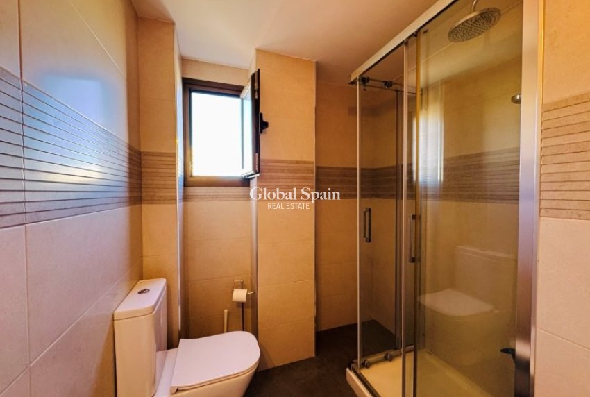 Wiederverkauf - WOHNUNG -
LA MATA - Costa Blanca