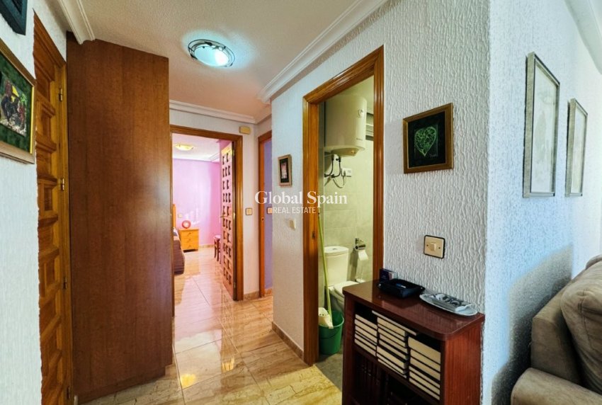 Wiederverkauf - WOHNUNG -
LA MATA - Costa Blanca