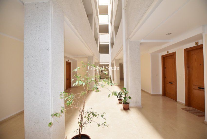 Wiederverkauf - Wohnung -
LA MATA