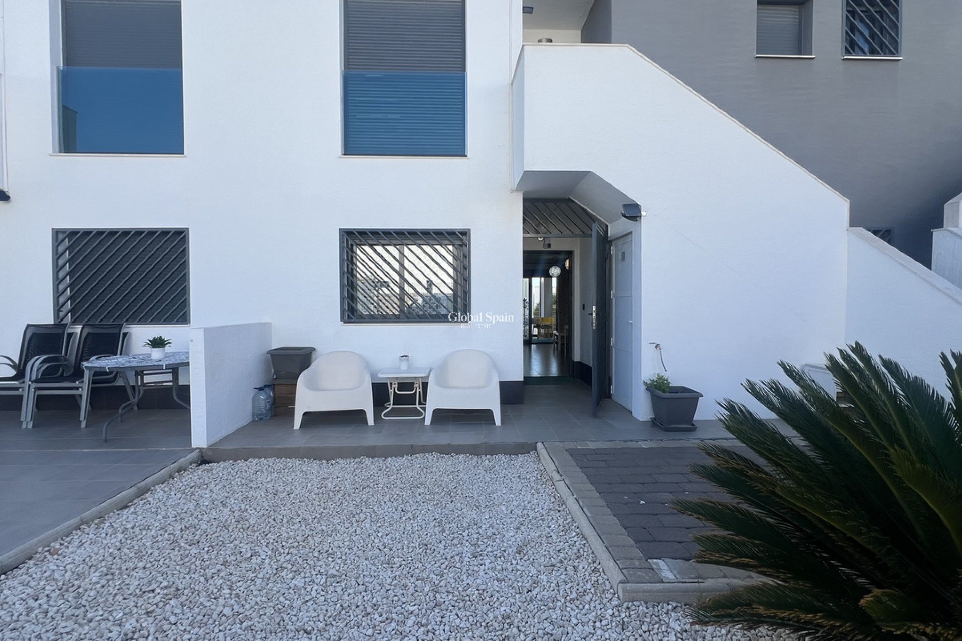 Wiederverkauf - WOHNUNG -
LA ZENIA - Costa Blanca