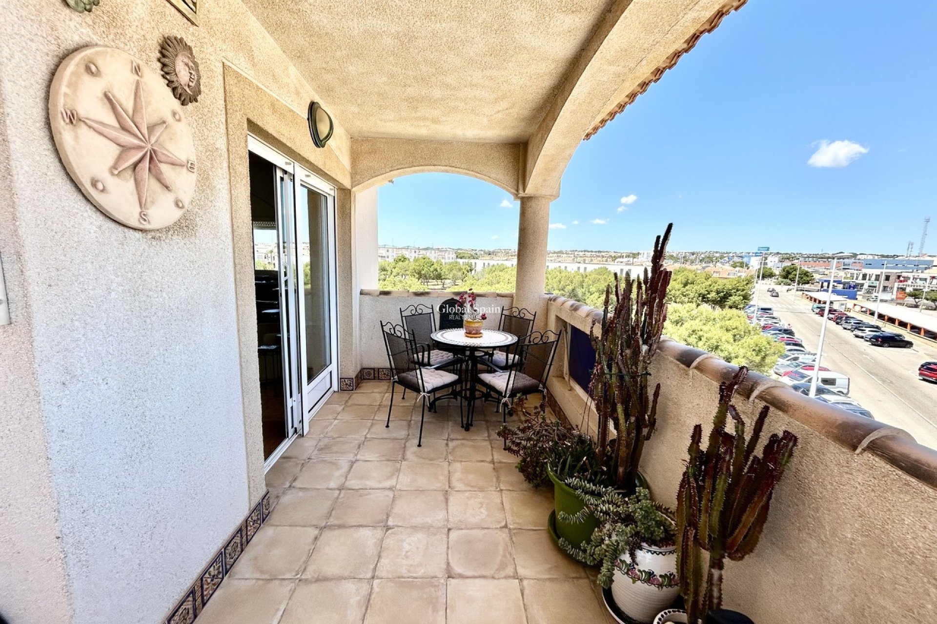 Wiederverkauf - WOHNUNG -
LA ZENIA - Costa Blanca