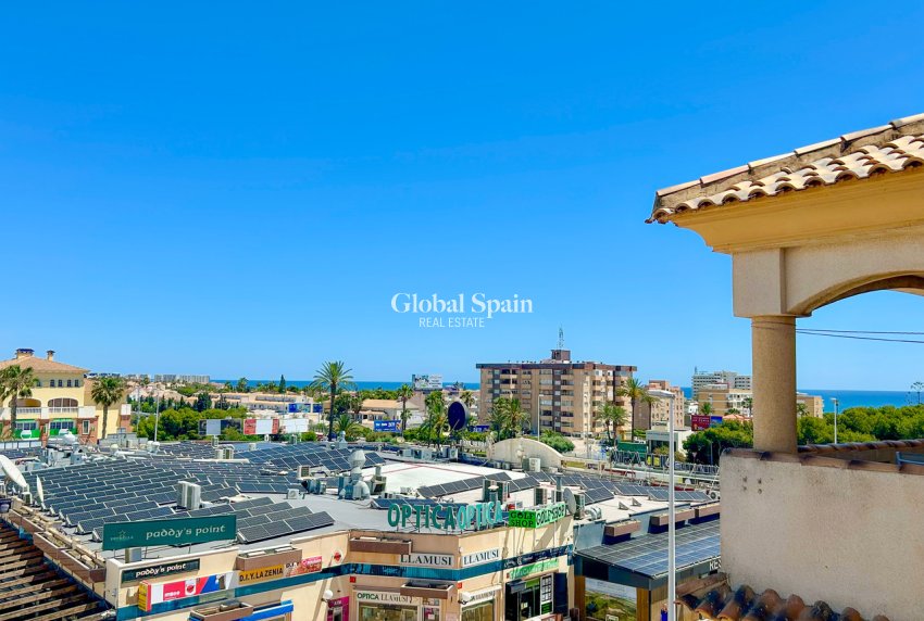 Wiederverkauf - WOHNUNG -
LA ZENIA - Costa Blanca