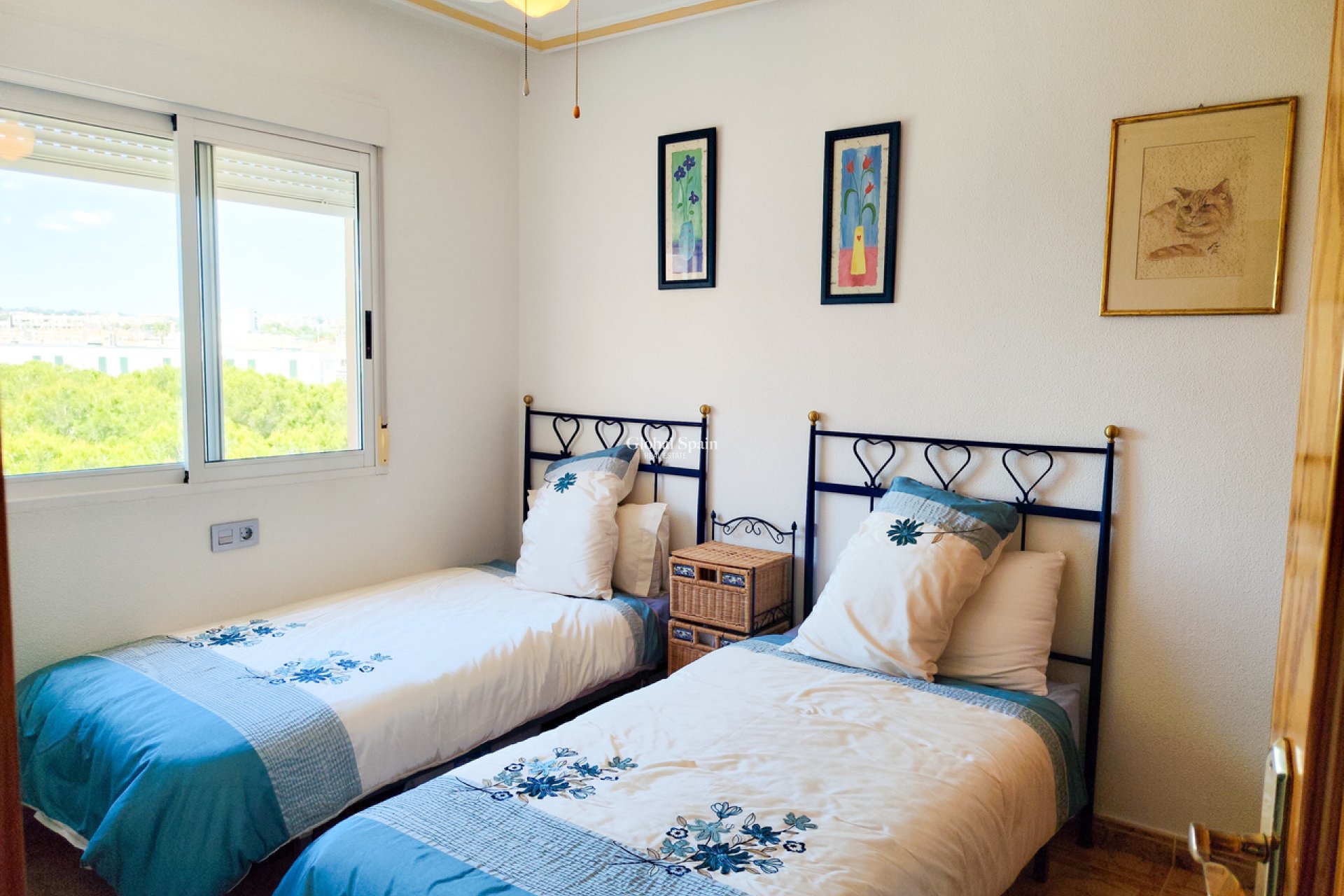 Wiederverkauf - WOHNUNG -
LA ZENIA - Costa Blanca