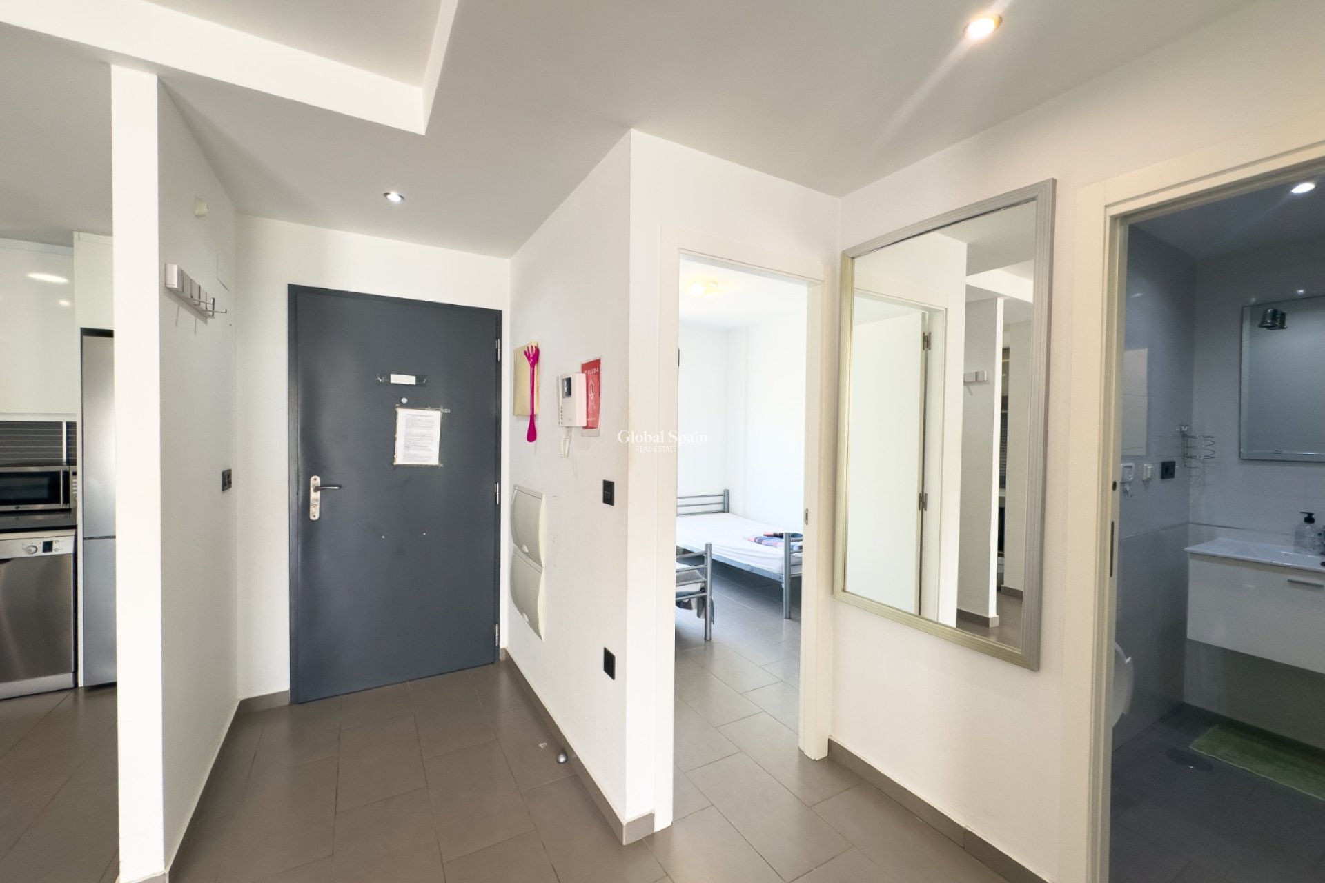 Wiederverkauf - WOHNUNG -
LA ZENIA - Costa Blanca