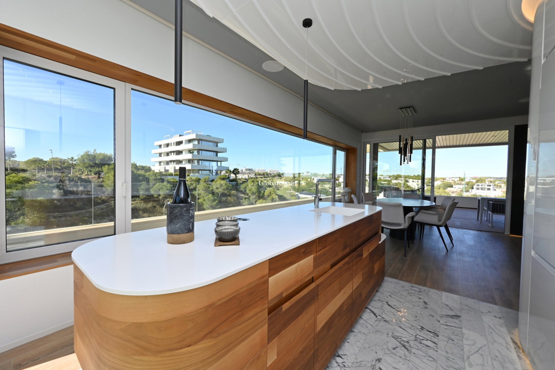 Wiederverkauf - WOHNUNG -
LAS COLINAS GOLF RESORT - Costa Blanca