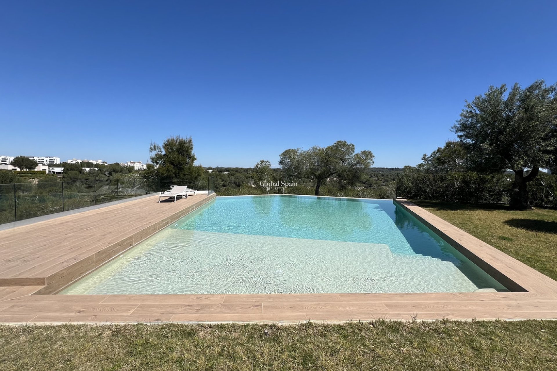 Wiederverkauf - WOHNUNG -
LAS COLINAS GOLF RESORT - Costa Blanca