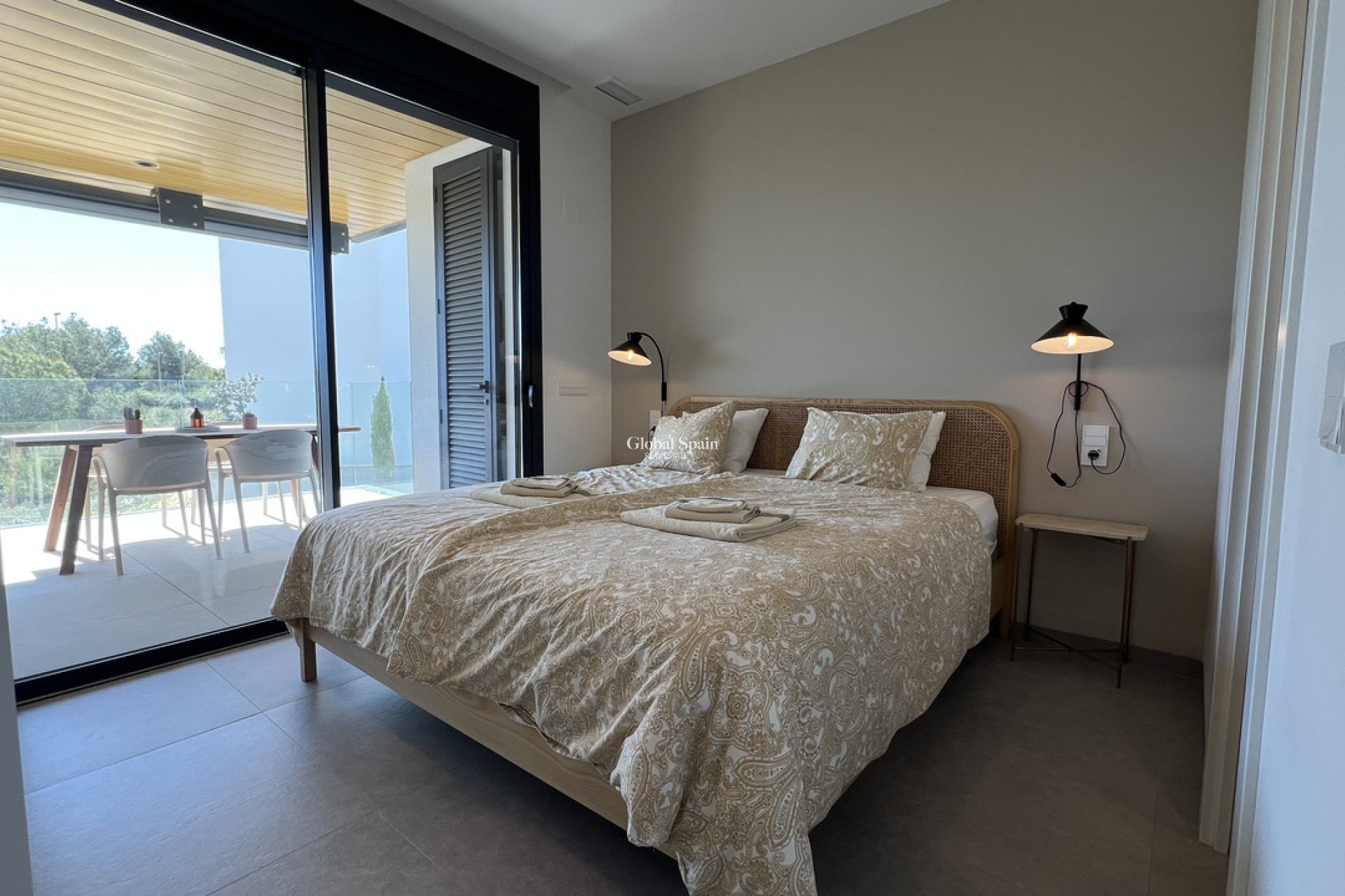 Wiederverkauf - WOHNUNG -
LAS COLINAS GOLF RESORT - Costa Blanca