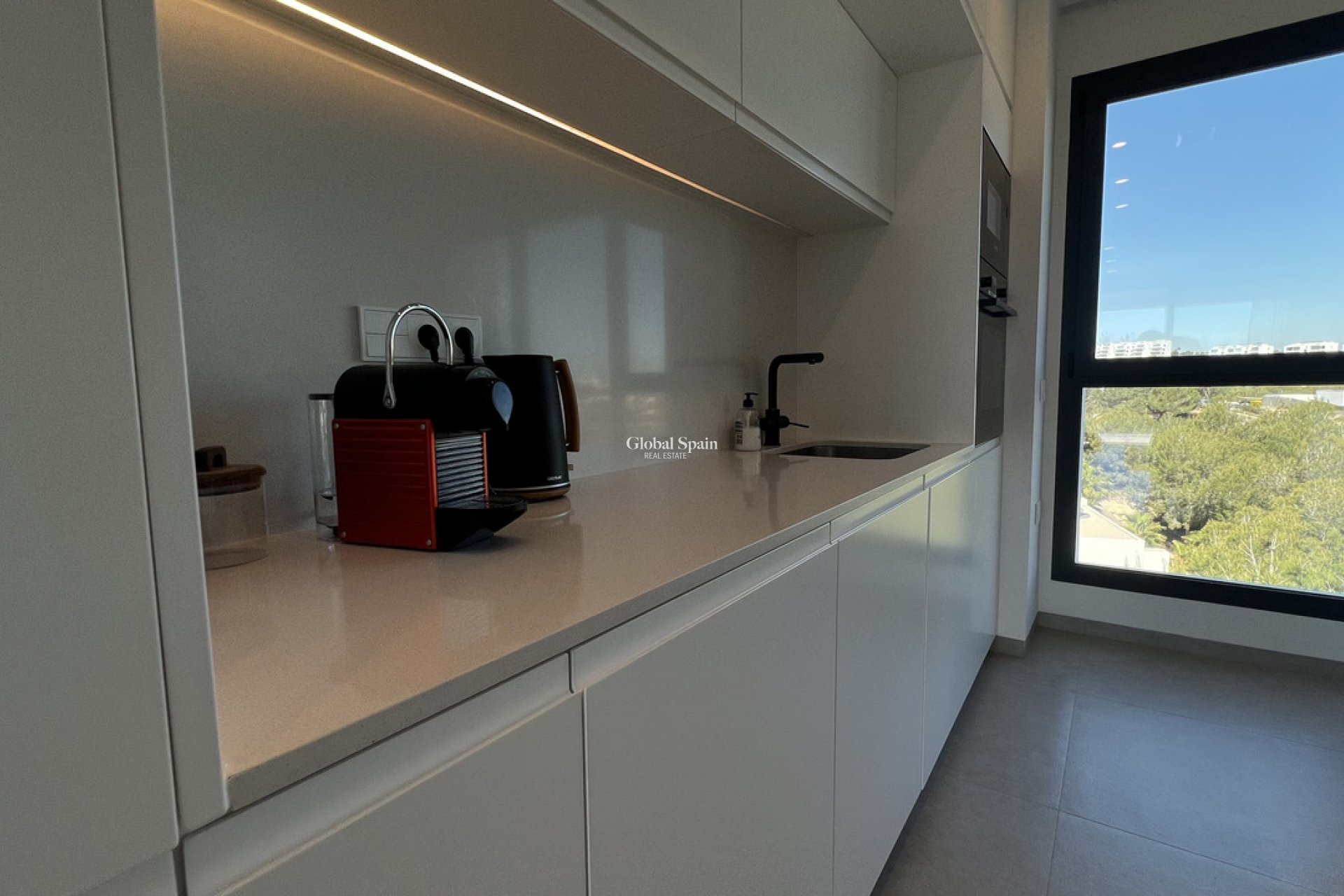 Wiederverkauf - WOHNUNG -
LAS COLINAS GOLF RESORT - Costa Blanca