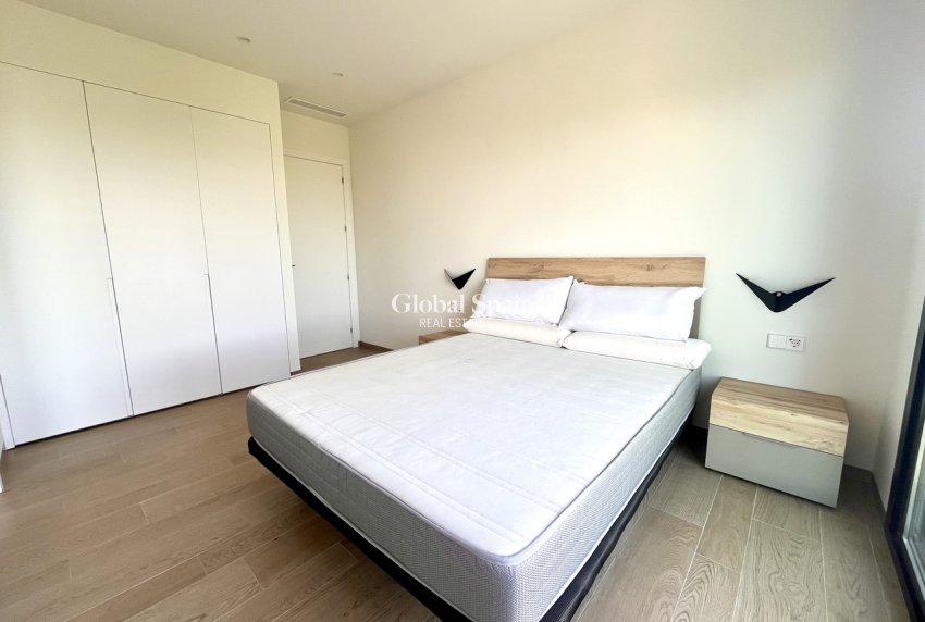 Wiederverkauf - WOHNUNG -
LAS COLINAS GOLF RESORT - Costa Blanca