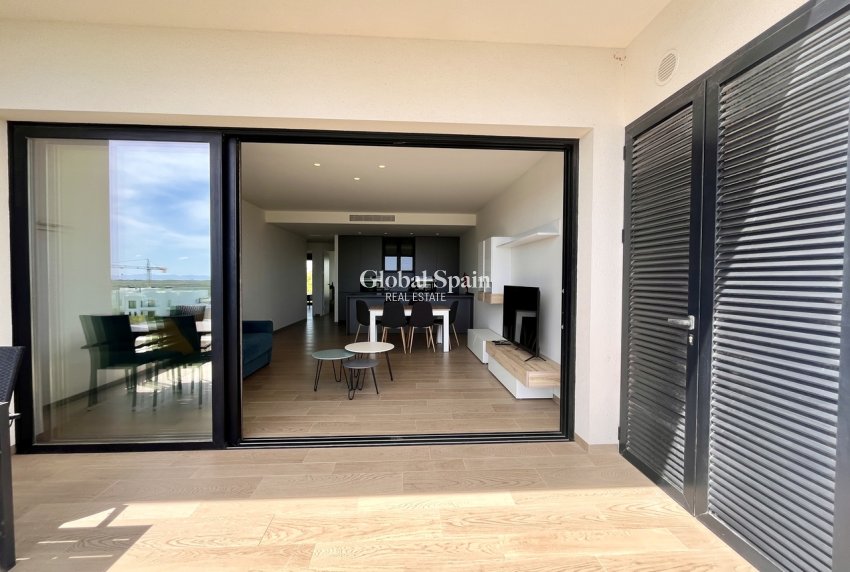 Wiederverkauf - WOHNUNG -
LAS COLINAS GOLF RESORT - Costa Blanca