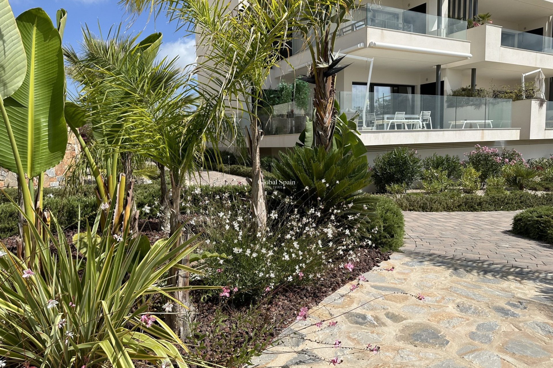 Wiederverkauf - WOHNUNG -
LAS COLINAS GOLF RESORT - Costa Blanca
