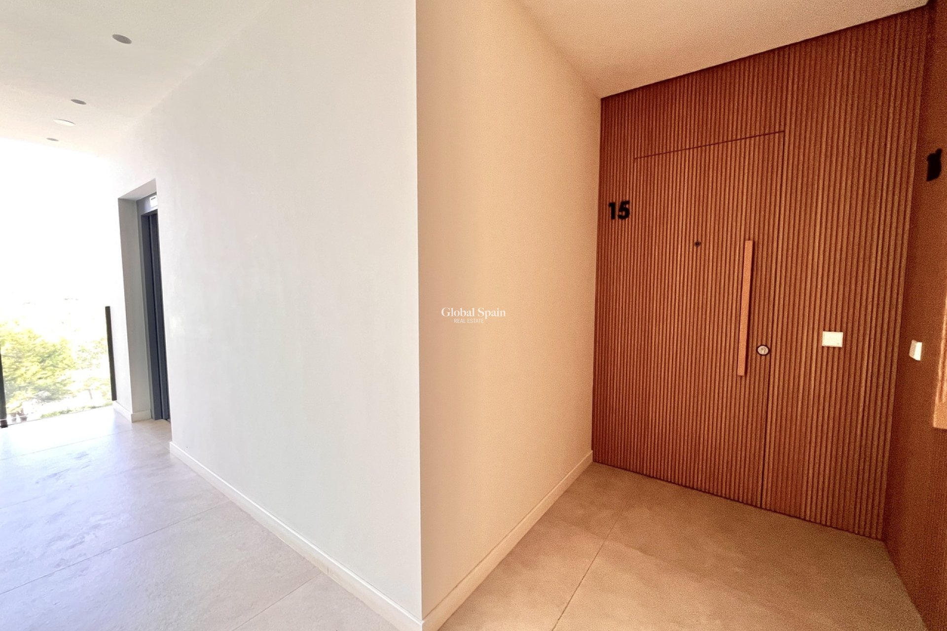 Wiederverkauf - WOHNUNG -
LAS COLINAS GOLF RESORT - Costa Blanca