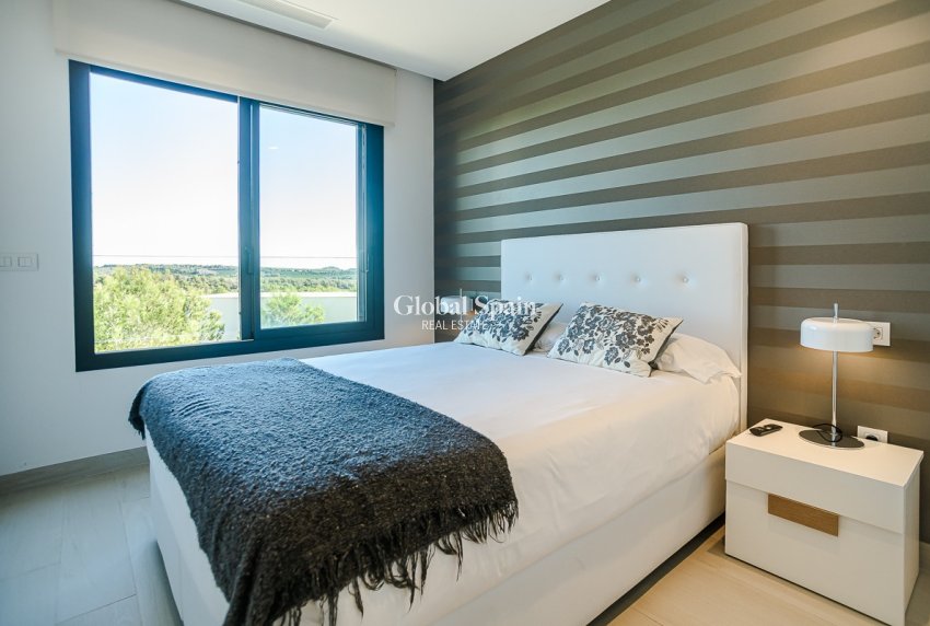 Wiederverkauf - Wohnung -
LAS COLINAS GOLF RESORT