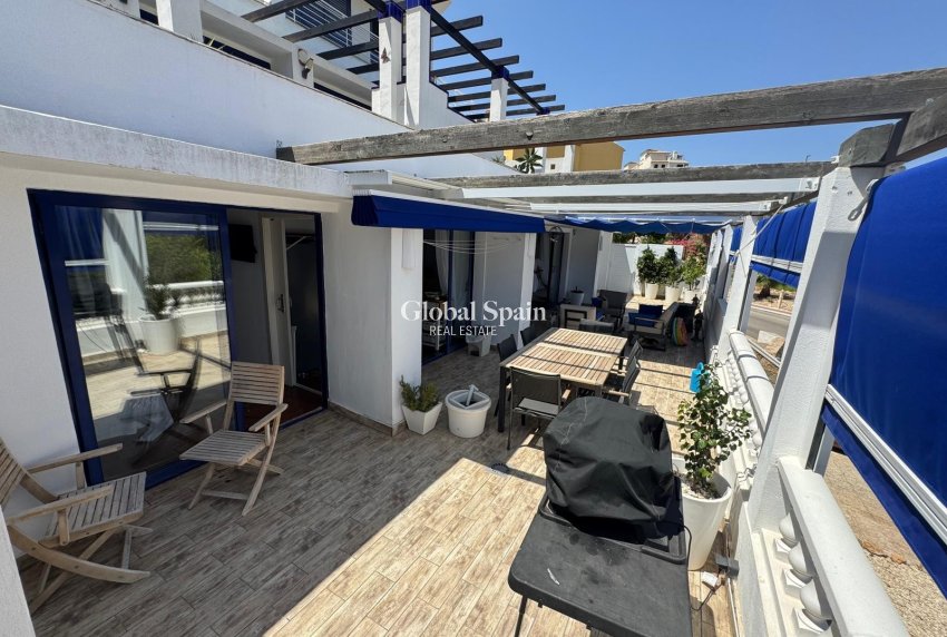 Wiederverkauf - WOHNUNG -
LAS RAMBLAS GOLF - Inland