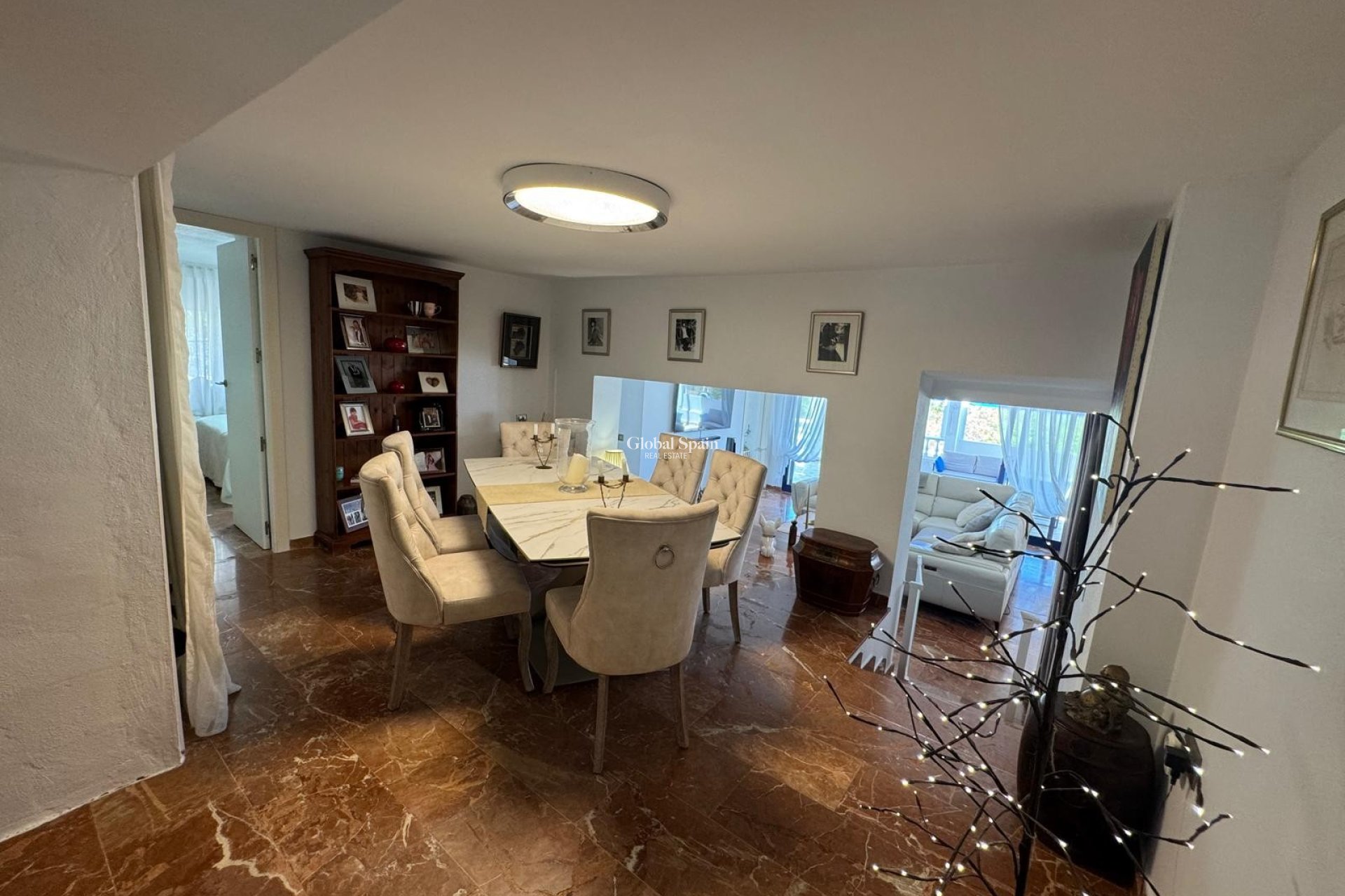 Wiederverkauf - WOHNUNG -
LAS RAMBLAS GOLF - Inland