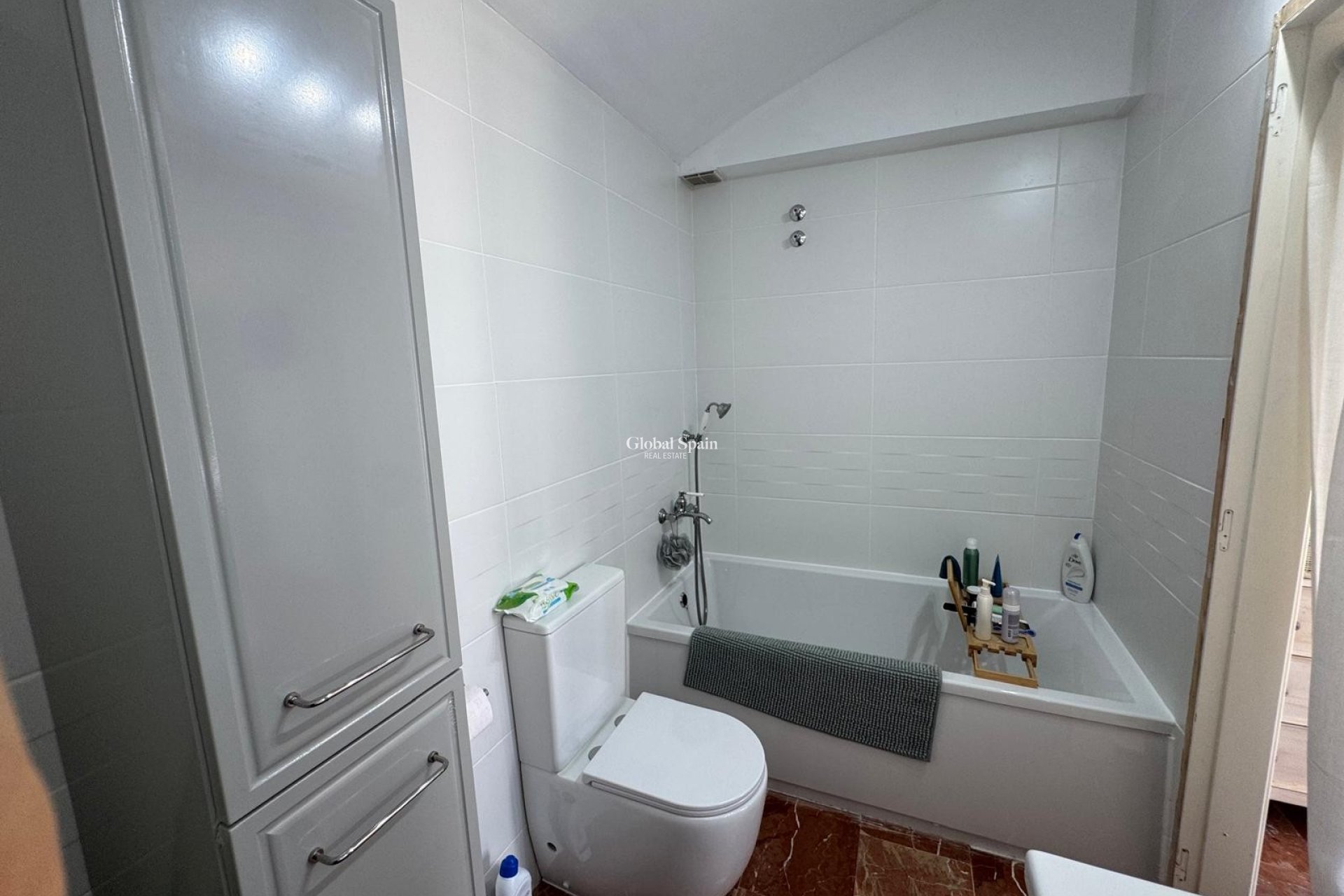 Wiederverkauf - WOHNUNG -
LAS RAMBLAS GOLF - Inland