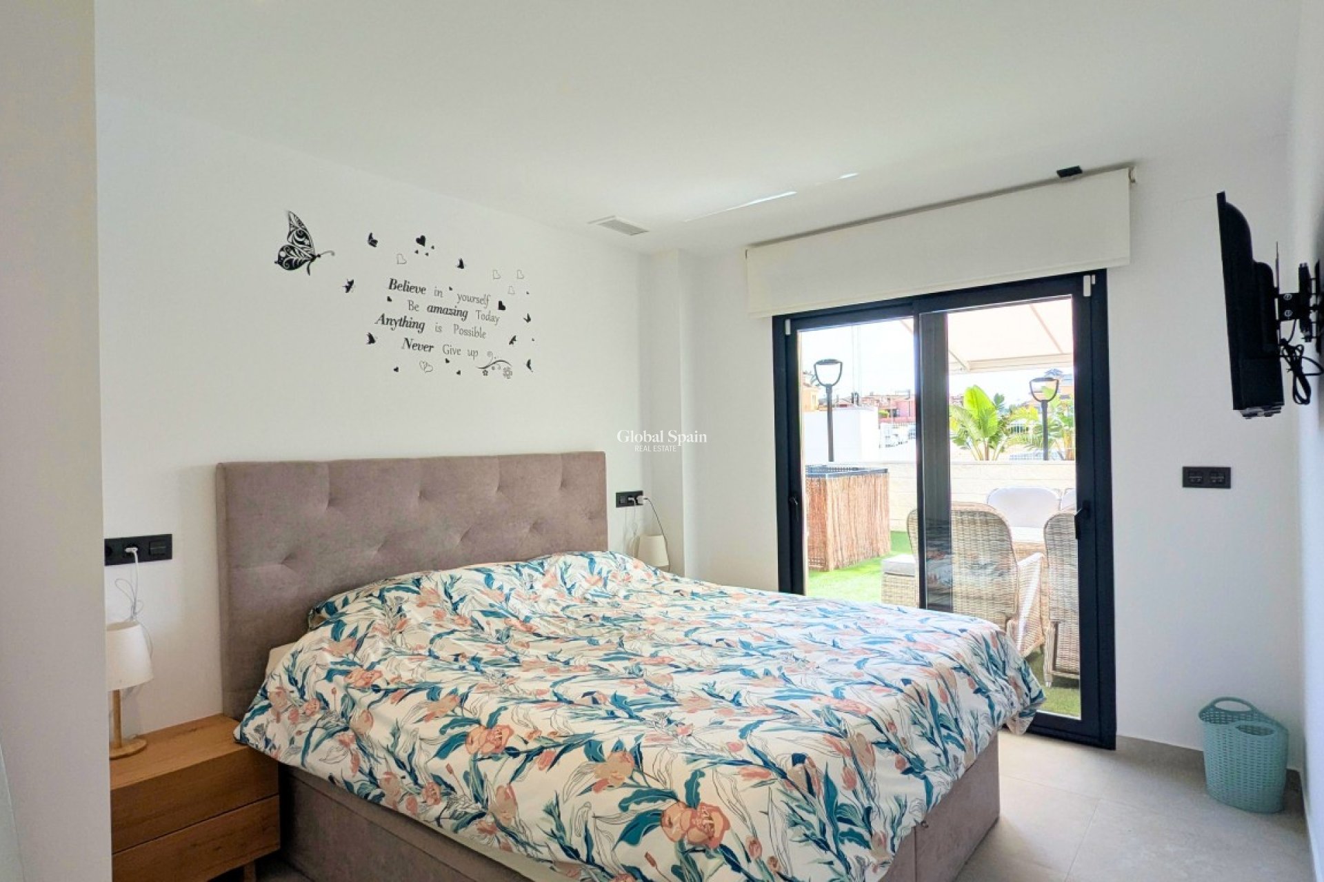 Wiederverkauf - WOHNUNG -
LO CRISPÍN - Inland