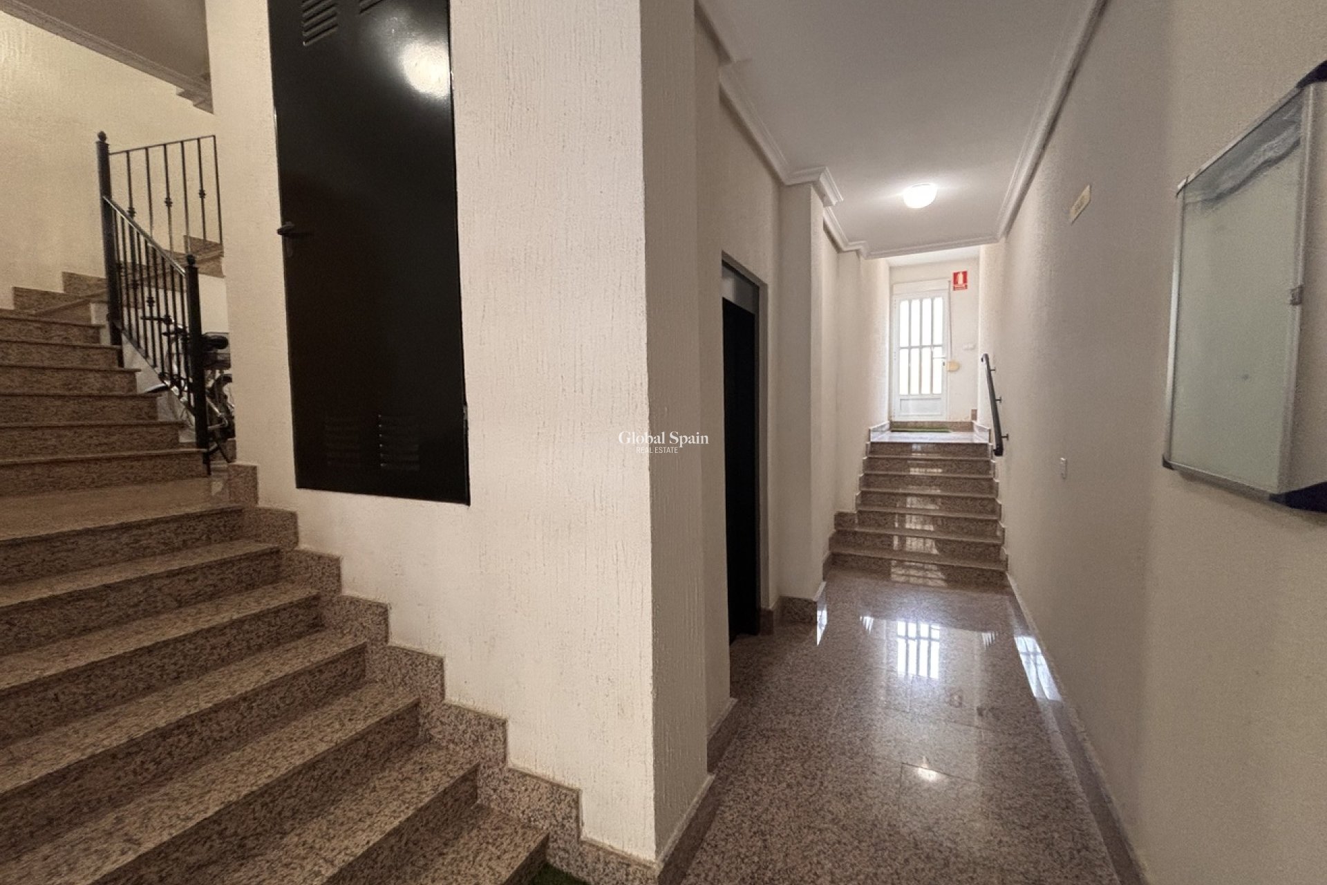 Wiederverkauf - WOHNUNG -
LO PAGÁN - Costa Calida