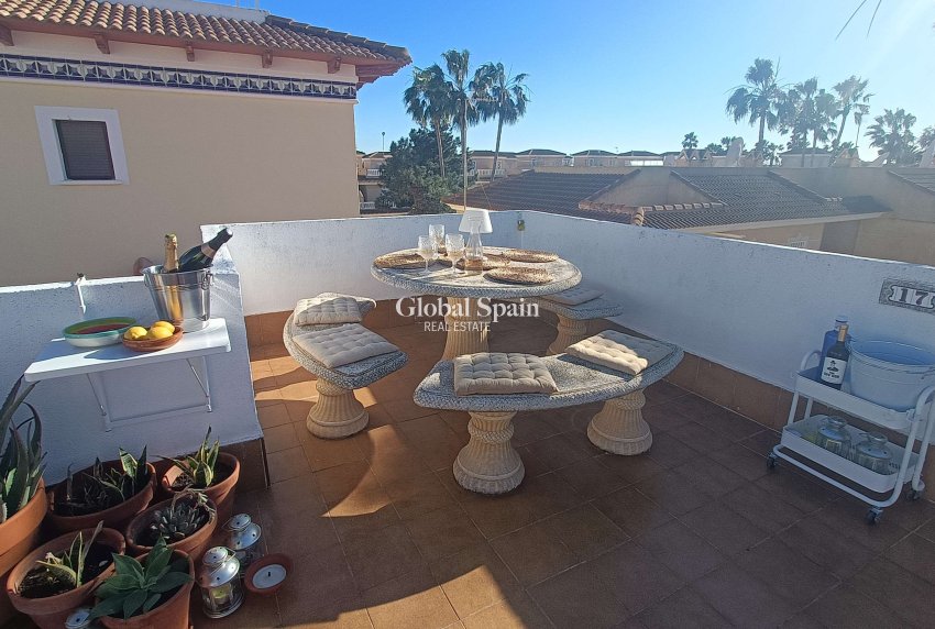 Wiederverkauf - WOHNUNG -
LOS ALCÁZARES - Playa 3