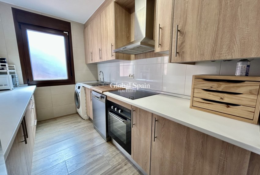 Wiederverkauf - WOHNUNG -
LOS ALCÁZARES