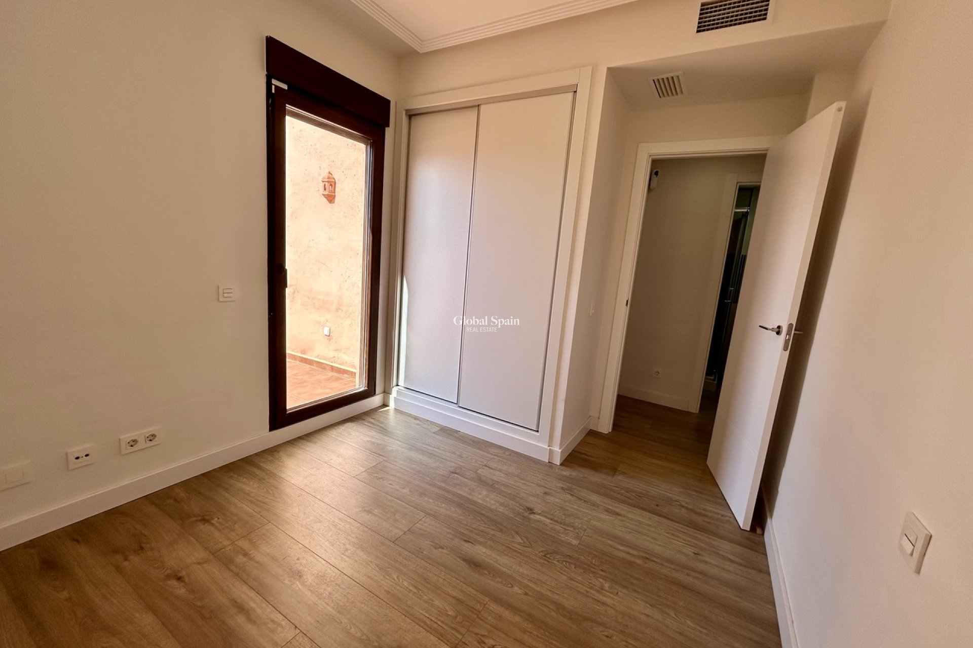 Wiederverkauf - WOHNUNG -
LOS ALCÁZARES
