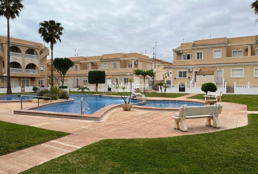 Wiederverkauf - WOHNUNG -
LOS ALCÁZARES