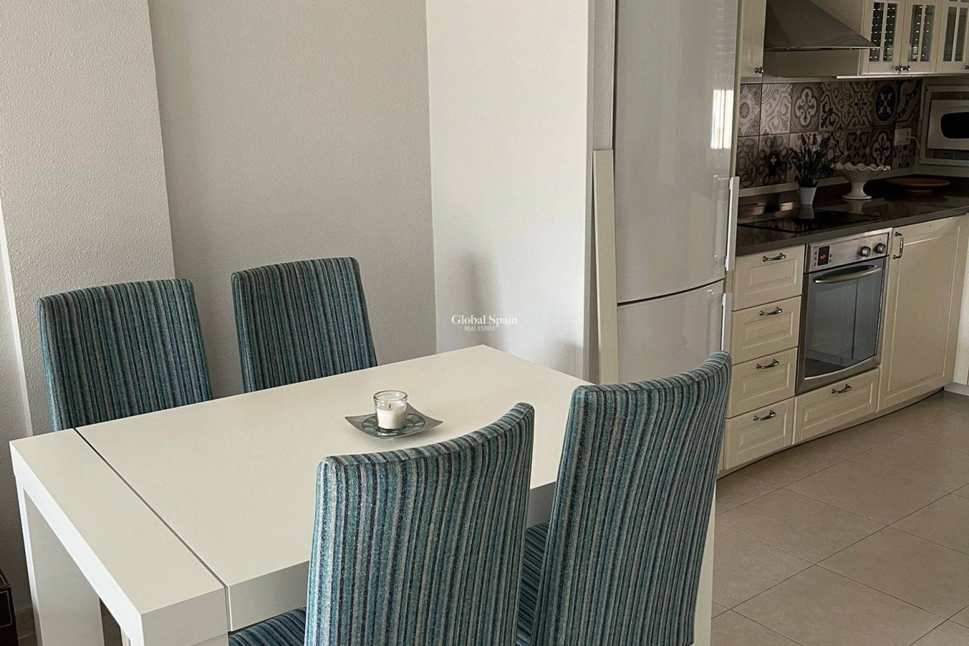 Wiederverkauf - WOHNUNG -
LOS ALCÁZARES